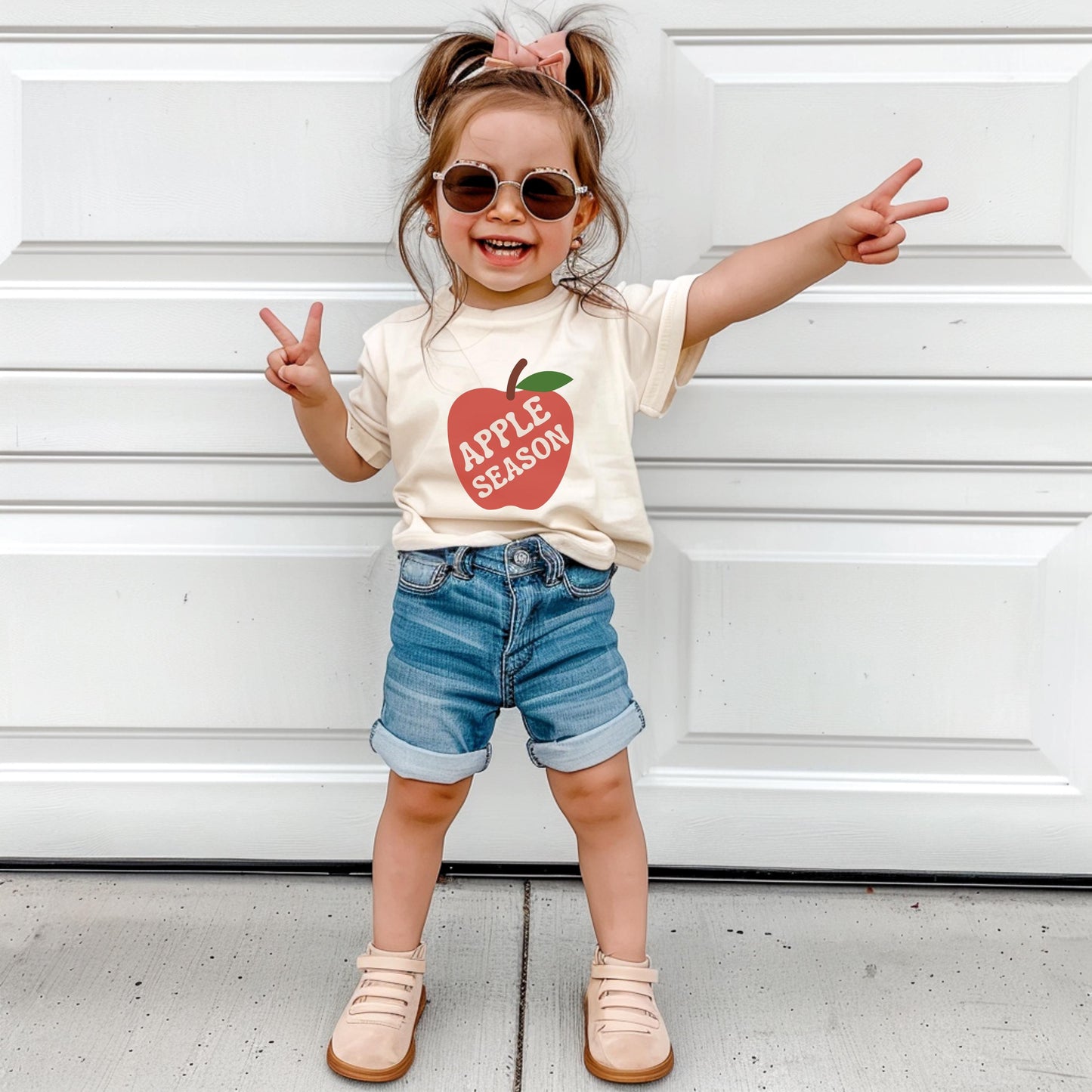 Apple Season Matching Family Shirts: Fall Apple Picking Outfit